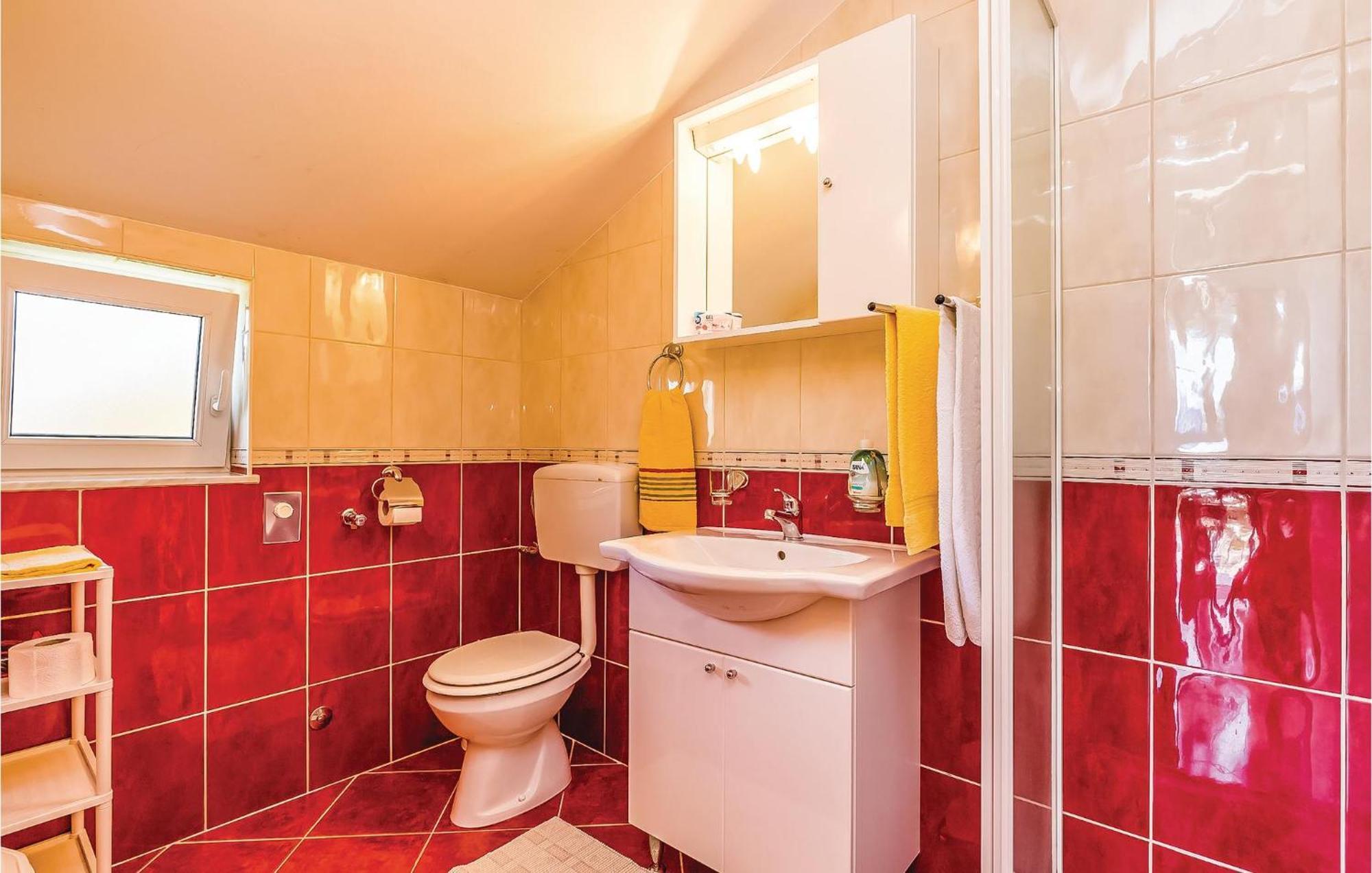 Lovely Apartment In Krk With Wifi Brzac Экстерьер фото