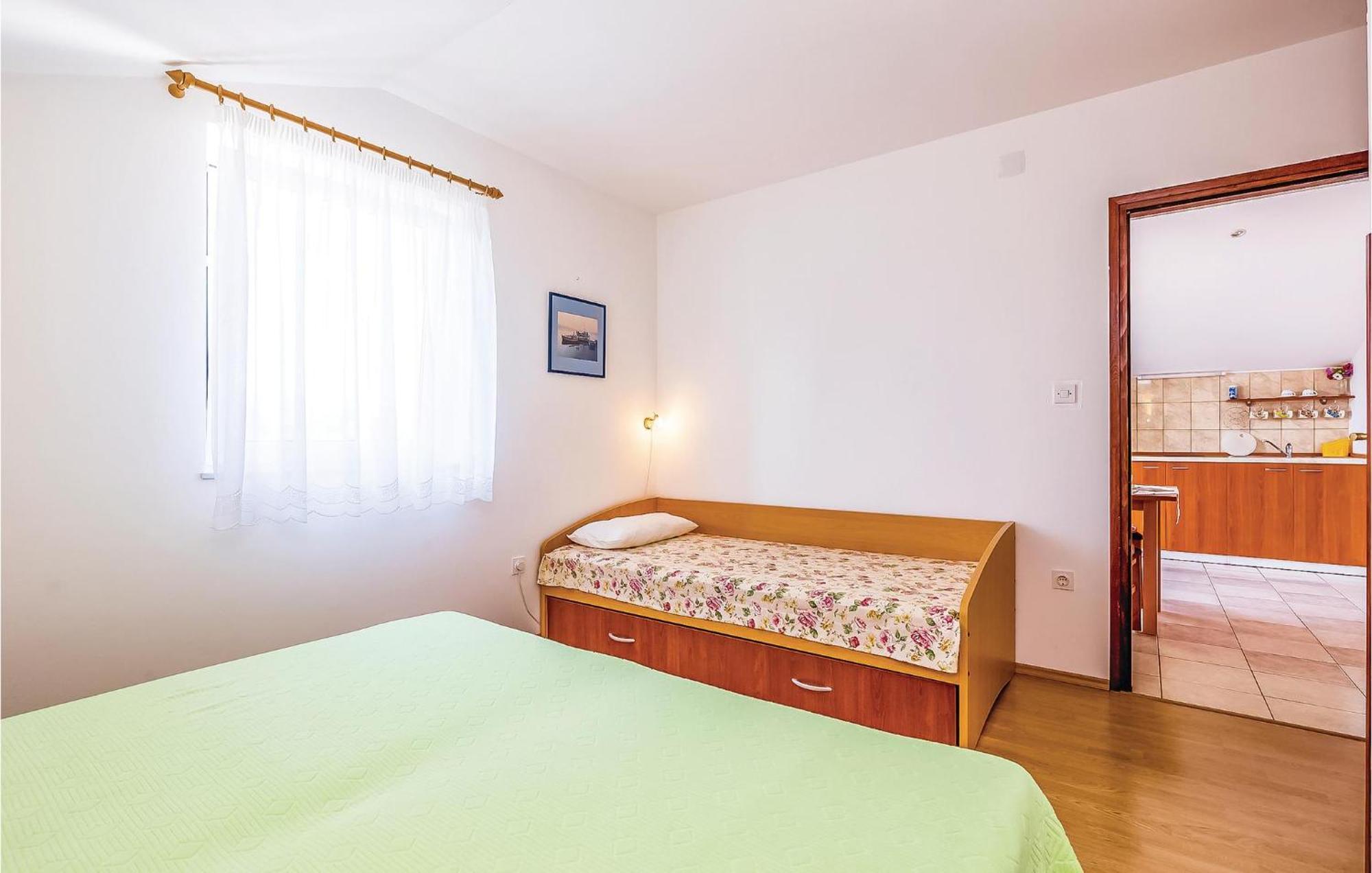 Lovely Apartment In Krk With Wifi Brzac Экстерьер фото